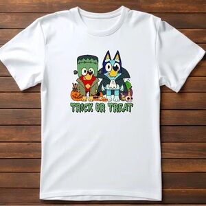 Trick-or-treat Tshirt, Halloween Tshirt, October Tshirt, handmade Tshirt,holiday